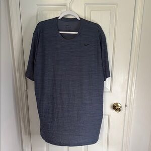 NWT Nike Blue Short Sleeve Tee for Everyday Comfort Dri Fit Technology